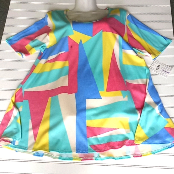 LLR Abstract Printed Perfect T Top-#0599 - Picture 8 of 14